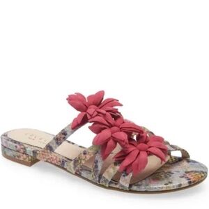 Cecelia New York Astra Flower Sanda